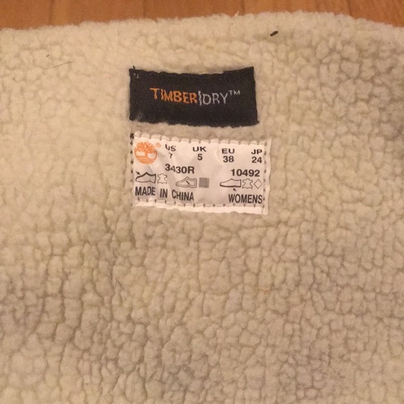 Timberland Earthkeepers Winter Boots - Picture 2 of 8